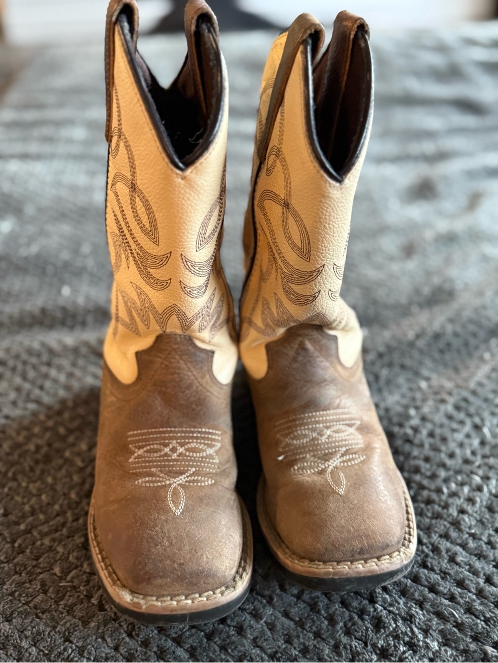 Cowboy Legend Kids' Two-Tone Brown & Cream Cowboy Boots